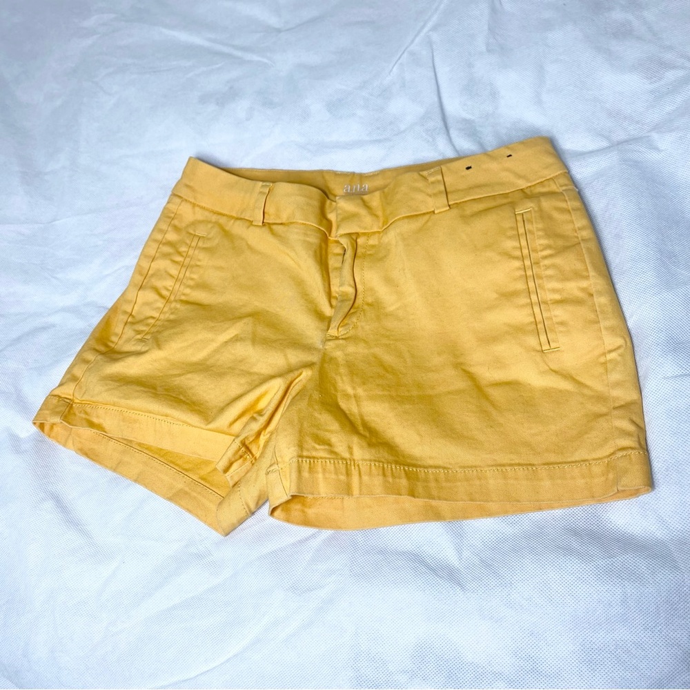 a.n.a  Yellow Women's Twill Shorts